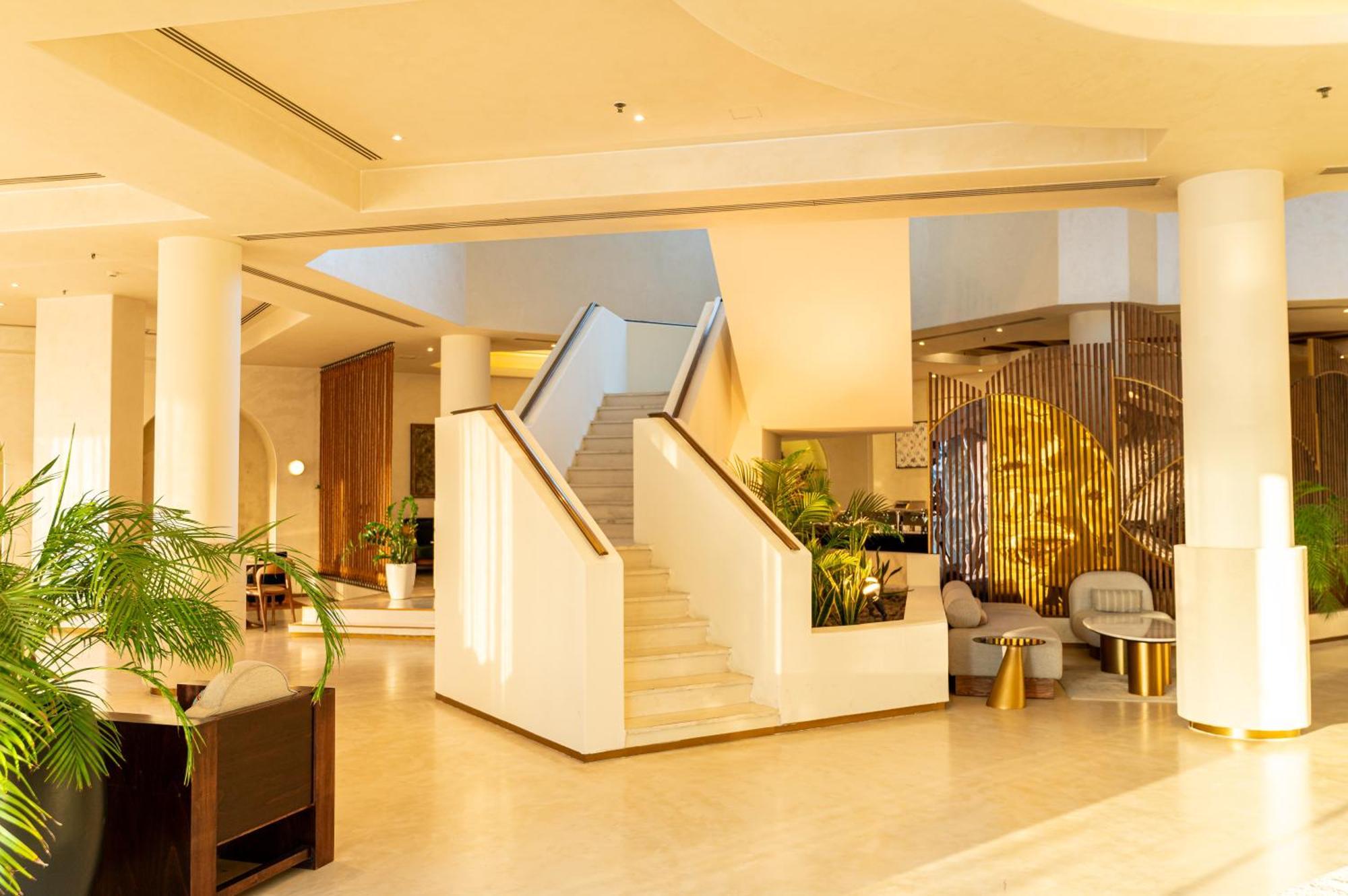Majestic Cove Hotel - Formerly Le Meridien Fairway Dubai Eksteriør bilde
