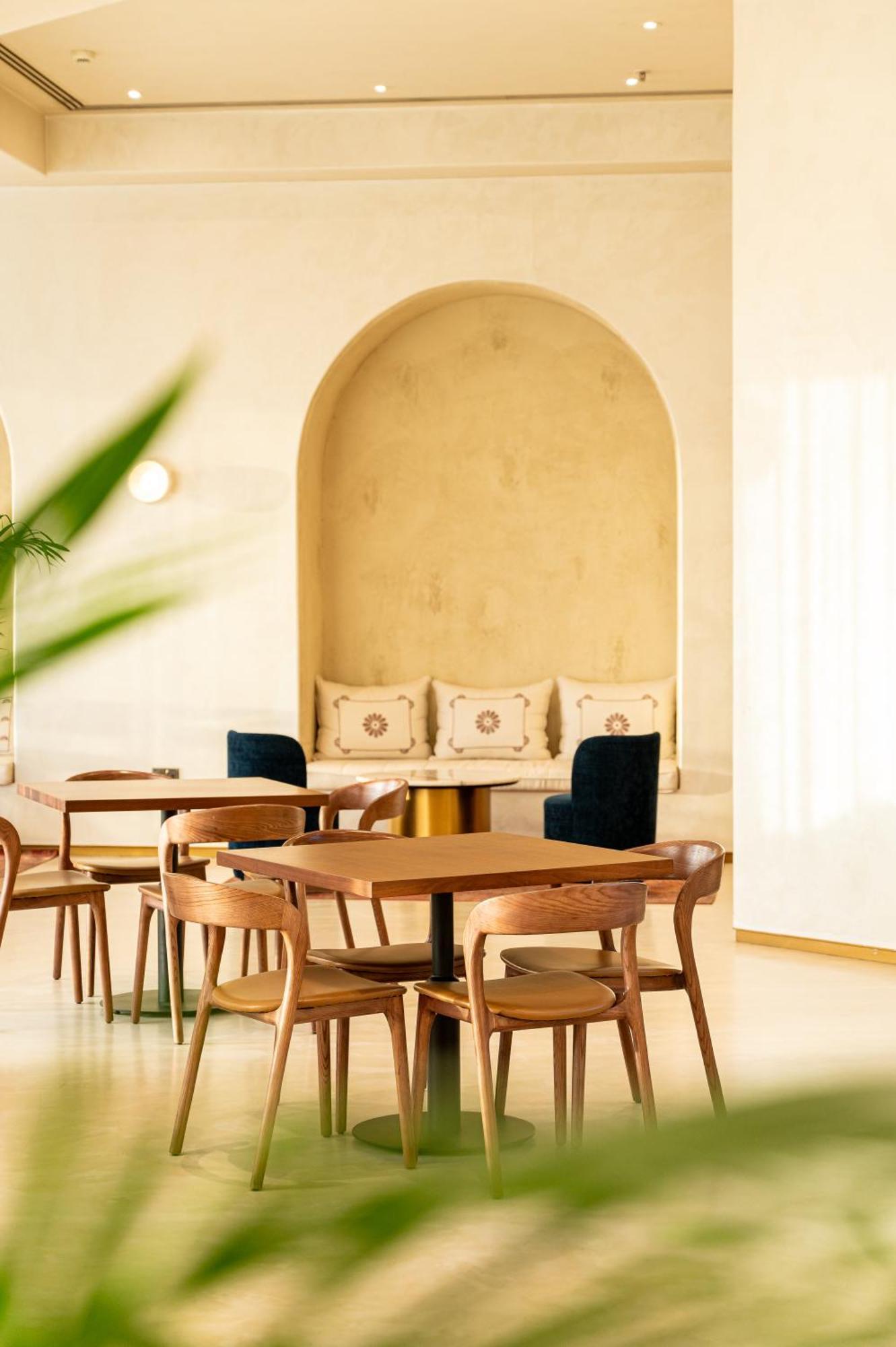 Majestic Cove Hotel - Formerly Le Meridien Fairway Dubai Eksteriør bilde